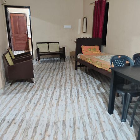 Venu'S By Quality Inn Варкала Екстер'єр фото